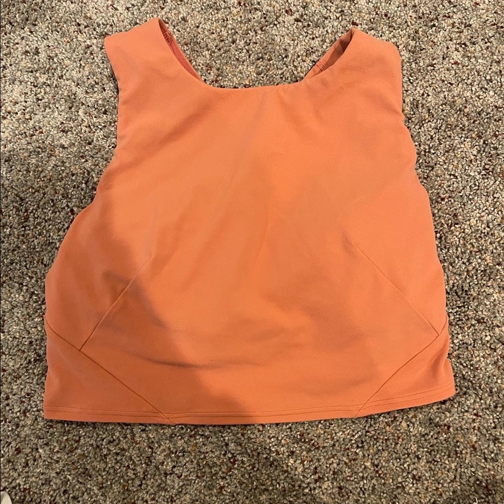 High neck sports bra